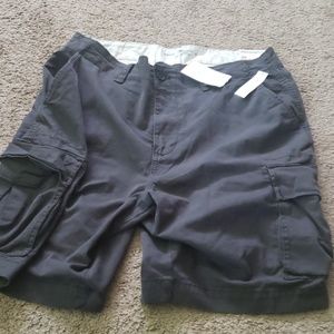 Men's cargo shorts